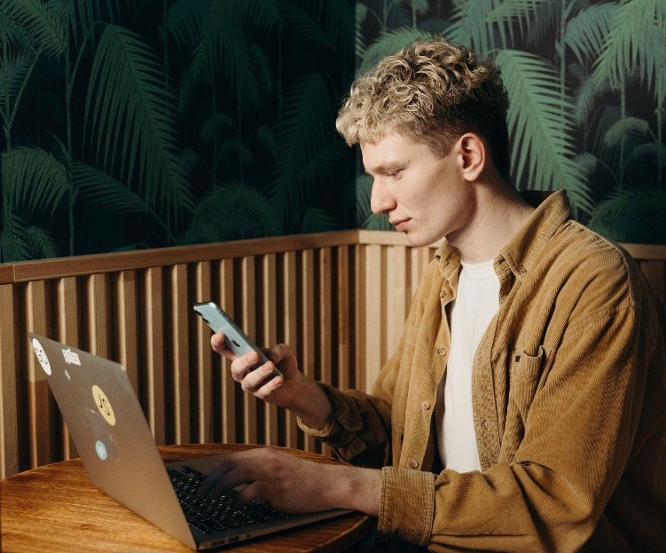 Den hybride arbeidsplassen: Hvordan vi tilpasser oss